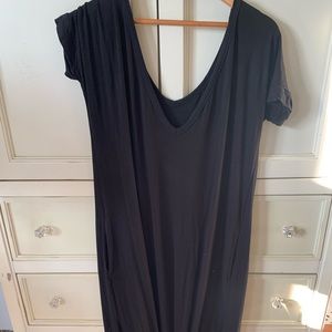 Short sleeve maxi dress with pockets